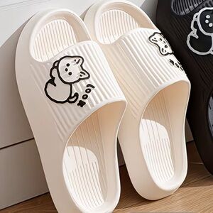 Cute Cat Slide Sandals in Black and White